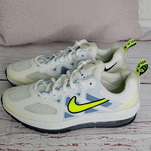 Nike Air Max White and Neon Green Shoes Women's Size 8.5 - Picture 1 of 7